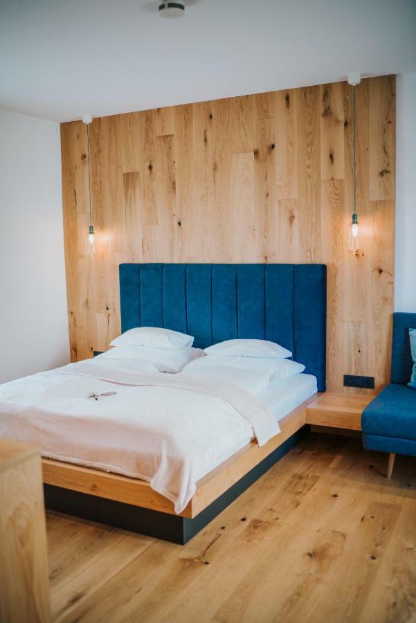 Der Kleine Baer Hotel Hermagor-Pressegger See Exterior photo